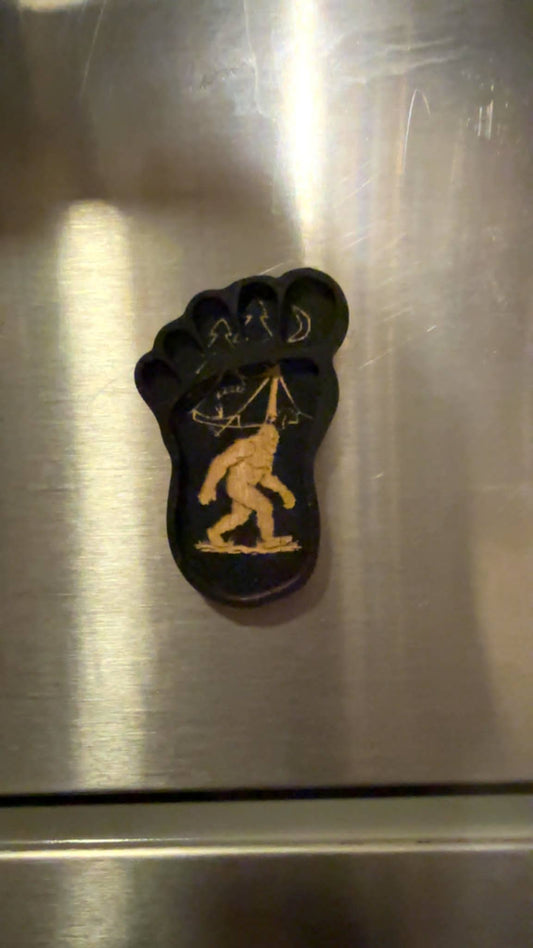 Bigfoot Footprint Magnet – 2D Tent & Constellation Design | Fridge or Locker Decor